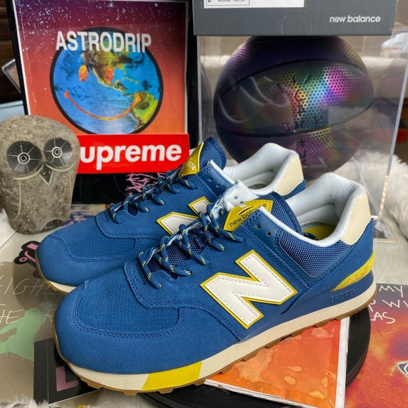 🆕 - New Balance 574 Yellow/Navy - Mens Many Sizes - Picture 3 of 12